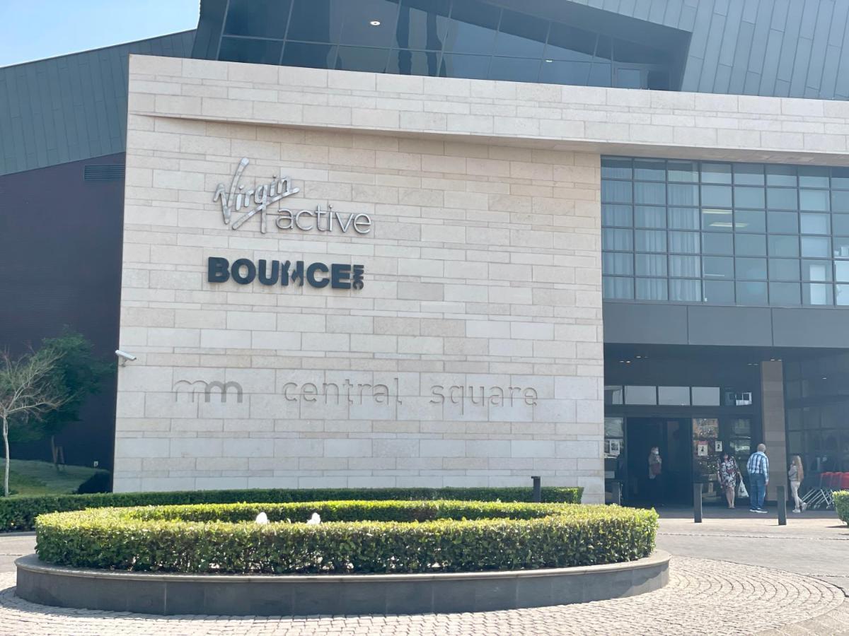 Menlyn Maine Trilogy Hotel Pretoria-Noord Zewnętrze zdjęcie