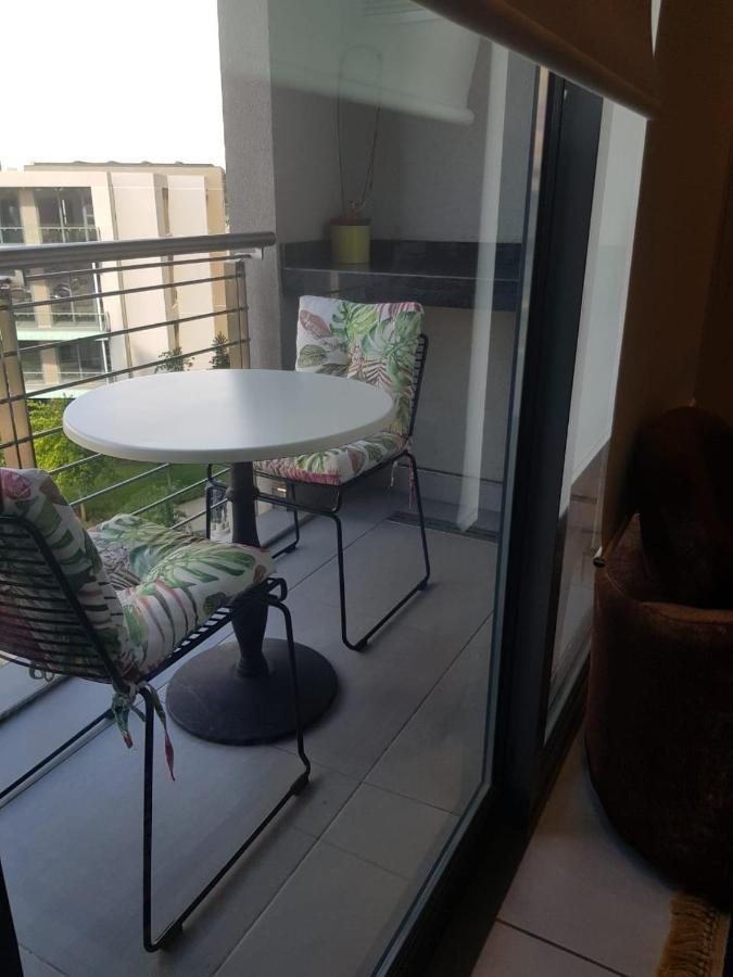 Menlyn Maine Trilogy Hotel Pretoria-Noord Zewnętrze zdjęcie